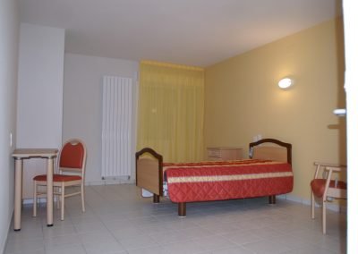 chambremaisonderetraiteThézan lès Béziers